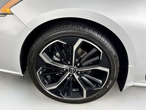 Used 2023 Nissan Altima 2.5 SR image 24