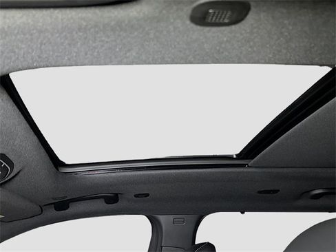 New 2025 Jeep Grand Cherokee L Limited image 25