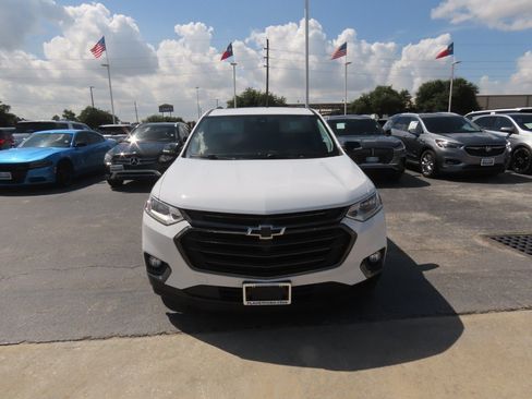 Used 2018 Chevrolet Traverse Premier w/ Redline Edition FWD image 5