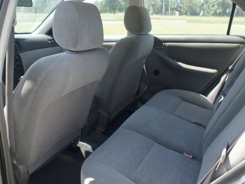 Used 2003 Toyota Corolla Sedan FWD image 10