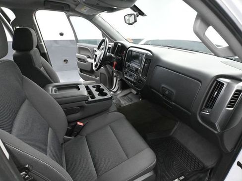 Used 2018 Chevrolet Silverado 1500 LT w/ All Star Edition image 48