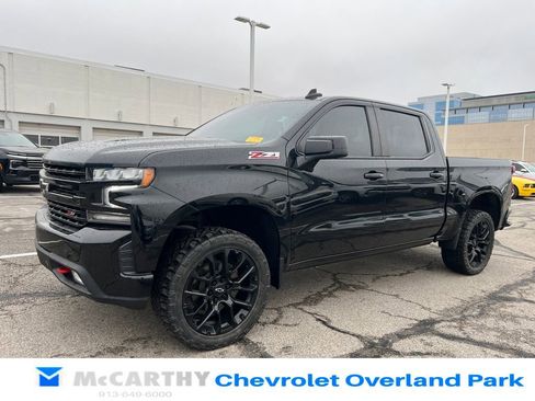 Used 2022 Chevrolet Silverado 1500 LT Trail Boss w/ Convenience Package II image 7