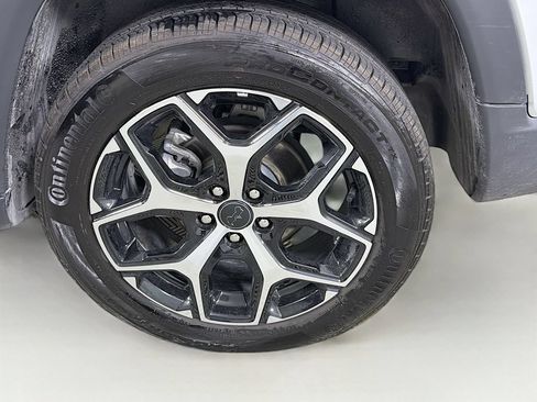 Used 2025 Jeep Compass Limited AWD/4WD image 34