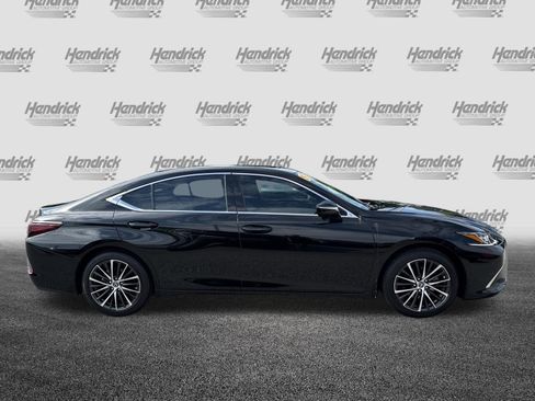 Used 2024 Lexus ES 350 w/ Premium Package FWD image 11