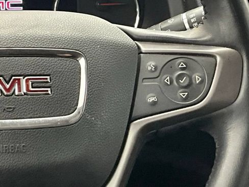 Used 2022 GMC Acadia AT4 w/ Technology Package AWD/4WD image 18