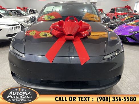 Used 2026 Tesla Model Y 2WD image 8