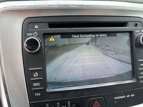 Used 2013 GMC Acadia SLT image 14