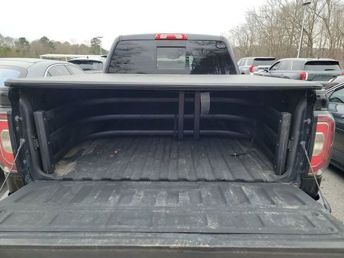 Used 2017 GMC Sierra 1500 Denali w/ Denali Ultimate Package image 11