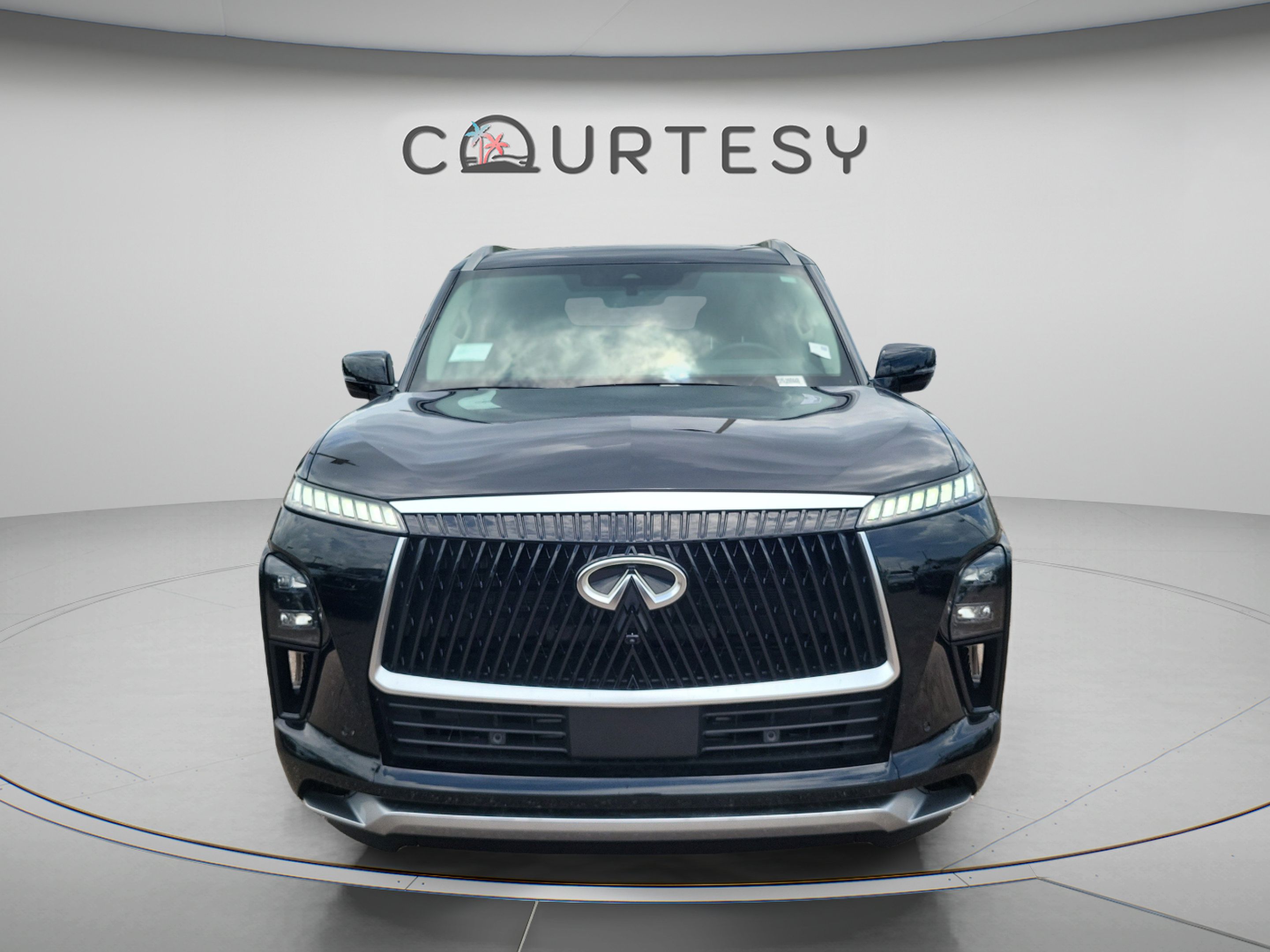 Certified 2026 INFINITI QX80 Luxe w/ Cargo Package AWD/4WD image 8