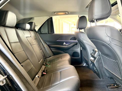 Used 2024 Mercedes-Benz GLE 350 4MATIC image 19