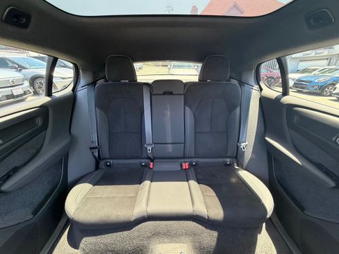 Used 2023 Volvo C40 P8 Recharge Plus w/ Protection Package Premier AWD/4WD image 35