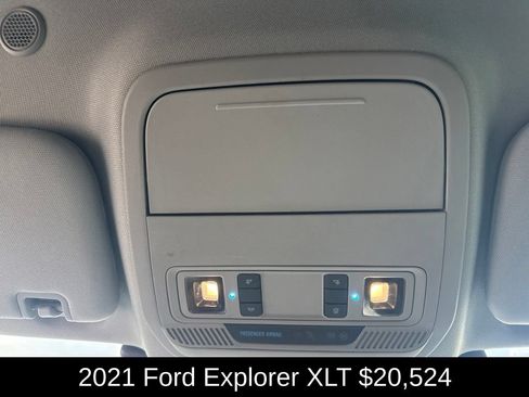 Used 2021 Ford Explorer XLT w/ Equipment Group 202A RWD image 34
