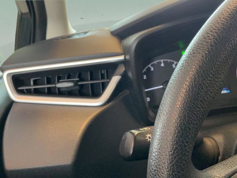 Used 2024 Toyota Corolla LE FWD image 25