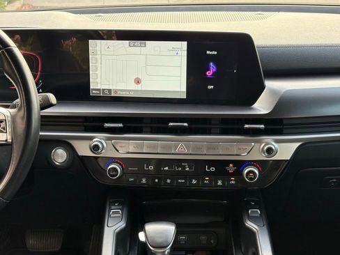 Used 2023 Kia Telluride S image 15