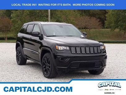 Used 2019 Jeep Grand Cherokee Altitude