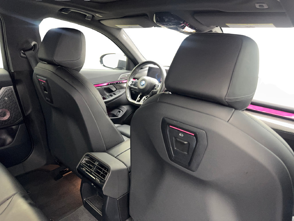 Used 2024 BMW i5 eDrive40i w/ M Sport Package RWD image 44