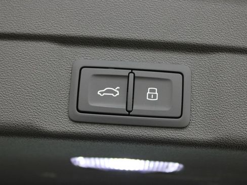 Used 2025 Audi A5 2.0T Premium Plus w/ Premium Plus image 32