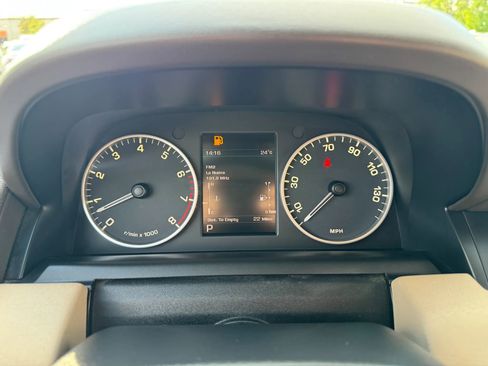 Used 2013 Land Rover Range Rover Sport HSE AWD/4WD image 13