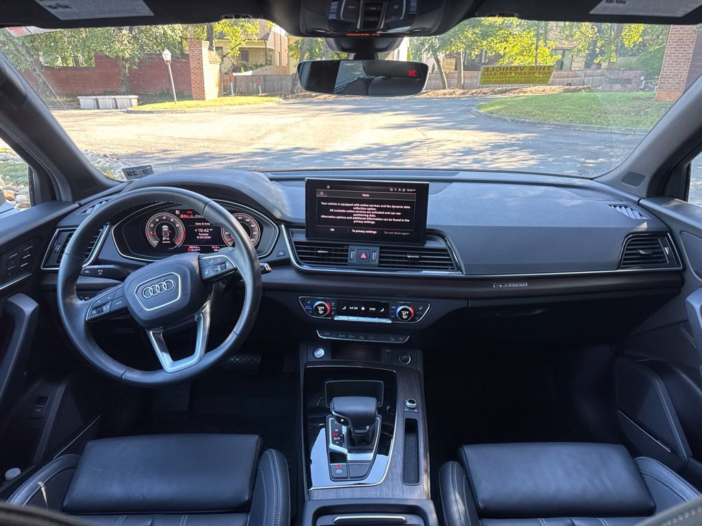 Used 2023 Audi Q5 2.0T Prestige w/ Prestige Package AWD/4WD image 16