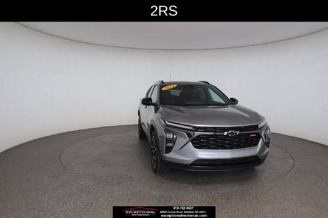Used 2024 Chevrolet Trax RS w/ Driver Confidence Package FWD image 30
