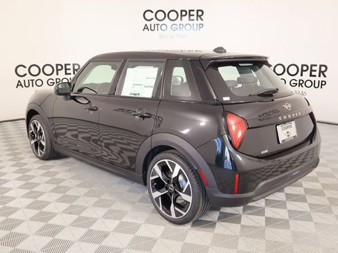 New 2025 MINI Cooper S image 23