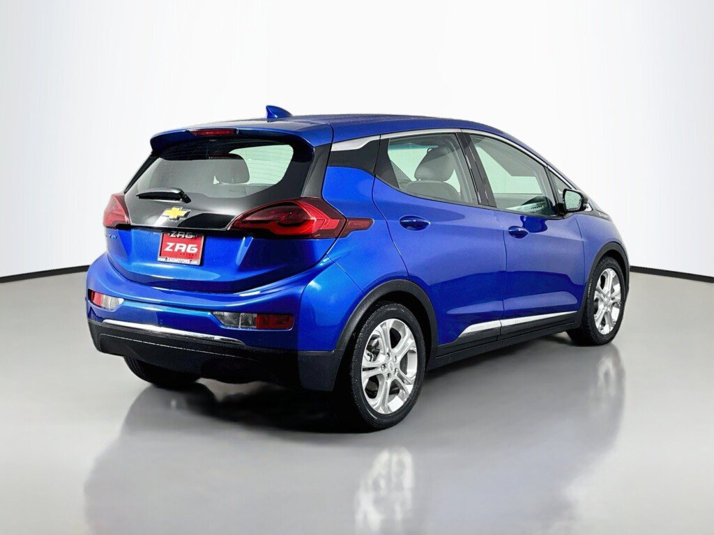 Used 2018 Chevrolet Bolt LT FWD image 5