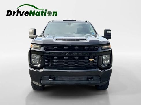 Used 2021 Chevrolet Silverado 2500 Custom w/ Custom Convenience Package AWD/4WD image 2