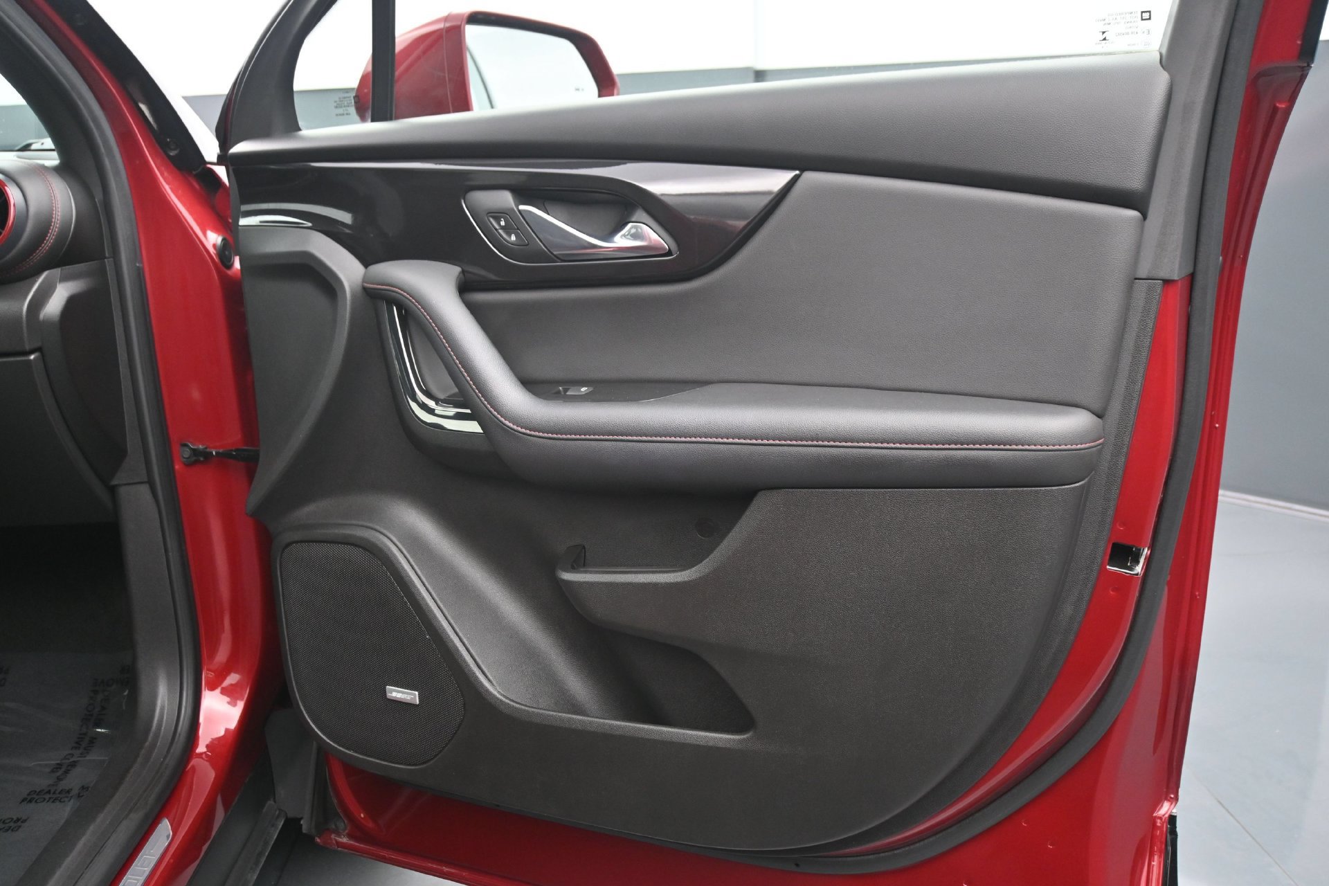 Used 2019 Chevrolet Blazer RS FWD image 12