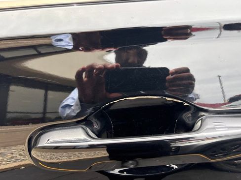 Certified 2023 Honda Pilot Elite image 3