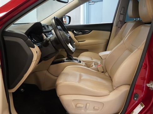Used 2017 Nissan Rogue SL AWD/4WD image 4