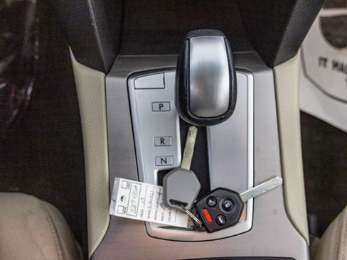 Used 2013 Subaru Legacy 2.5i Premium image 24