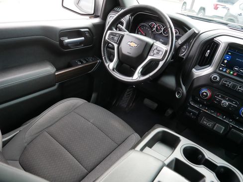 Used 2021 Chevrolet Silverado 1500 LT w/ Z71 Off-Road Package image 9