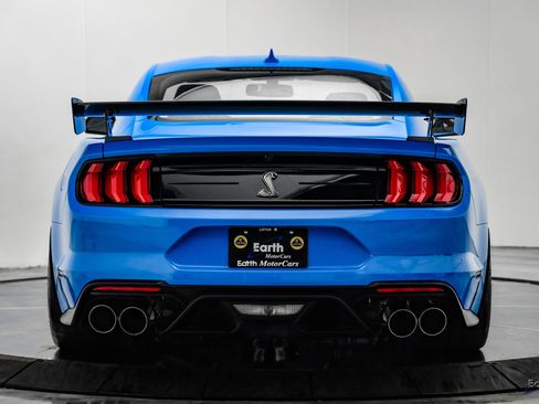 Used 2022 Ford Mustang Shelby GT500 w/ Carbon Fiber Track Pack RWD image 15