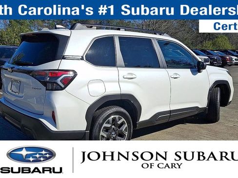 Used 2026 Subaru Forester Premium image 10