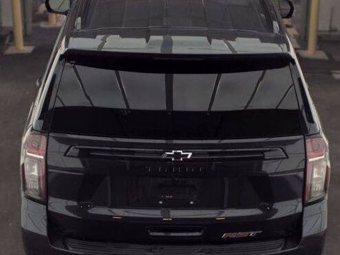 Used 2024 Chevrolet Tahoe RST w/ Luxury Package RWD image 4