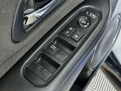 Used 2019 Honda HR-V Sport image 17