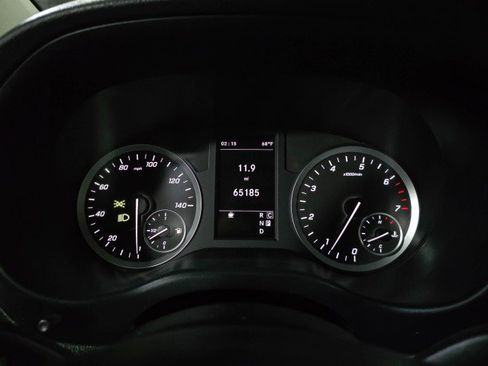Used 2021 Mercedes-Benz Metris image 23