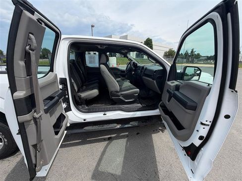 Used 2019 Ford F150 XL w/ Equipment Group 101A Mid AWD/4WD image 18