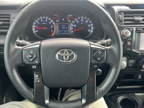 Used 2019 Toyota 4Runner TRD Off-Road image 20