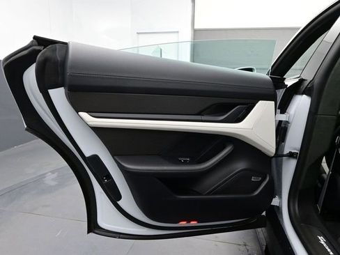 Used 2025 Porsche Taycan GTS image 16
