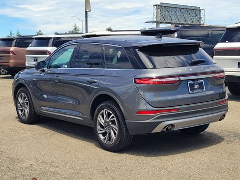 Certified 2023 Lincoln Corsair FWD w/ Equipment Group 101A image 6