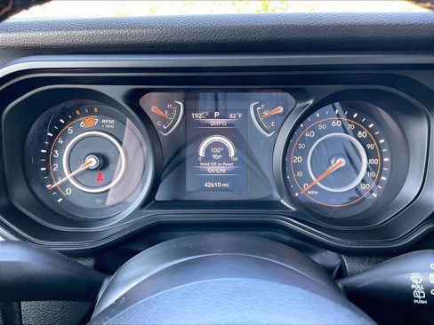 Used 2024 Jeep Wrangler Unlimited Sport AWD/4WD image 23