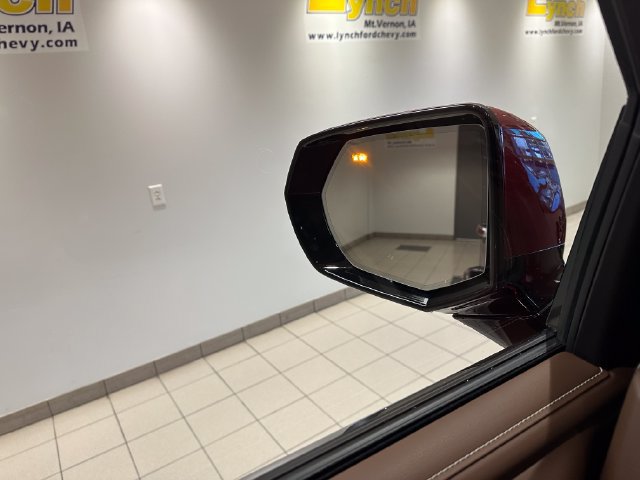 Used 2023 Chevrolet Tahoe High Country AWD/4WD image 17