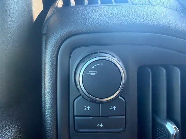 Used 2025 Chevrolet Silverado 2500 Custom w/ Custom Value Package AWD/4WD image 18