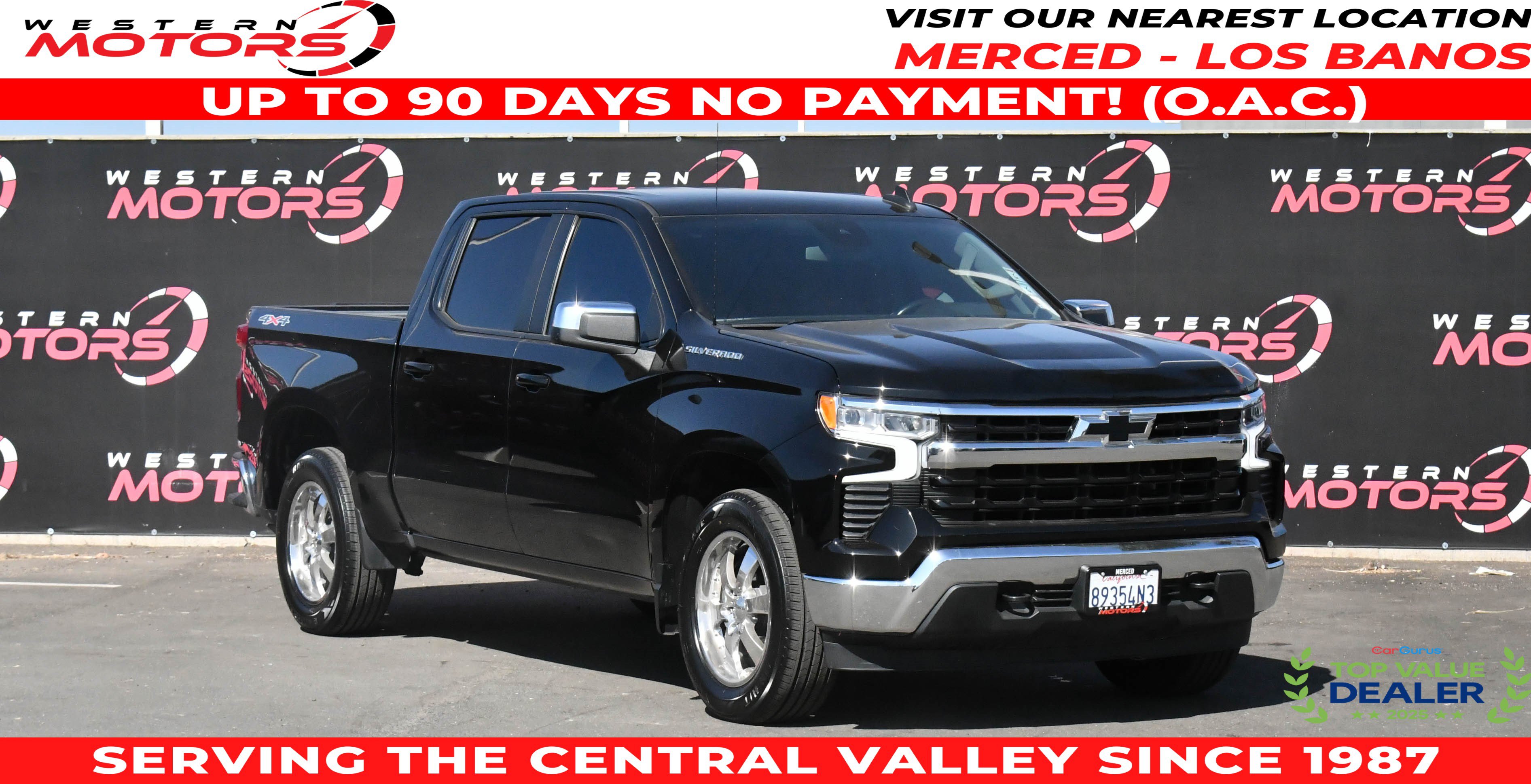 Used 2022 Chevrolet Silverado 1500 LT AWD/4WD image 1