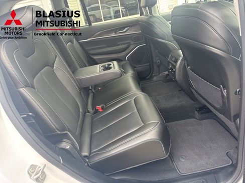 Used 2022 Jeep Grand Cherokee Limited 4xe w/ MOPAR Finishing Package image 43