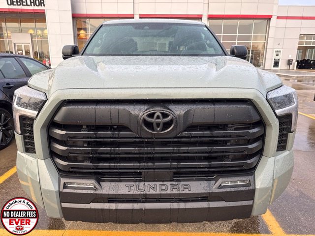 Used 2025 Toyota Tundra SR5 AWD/4WD image 11