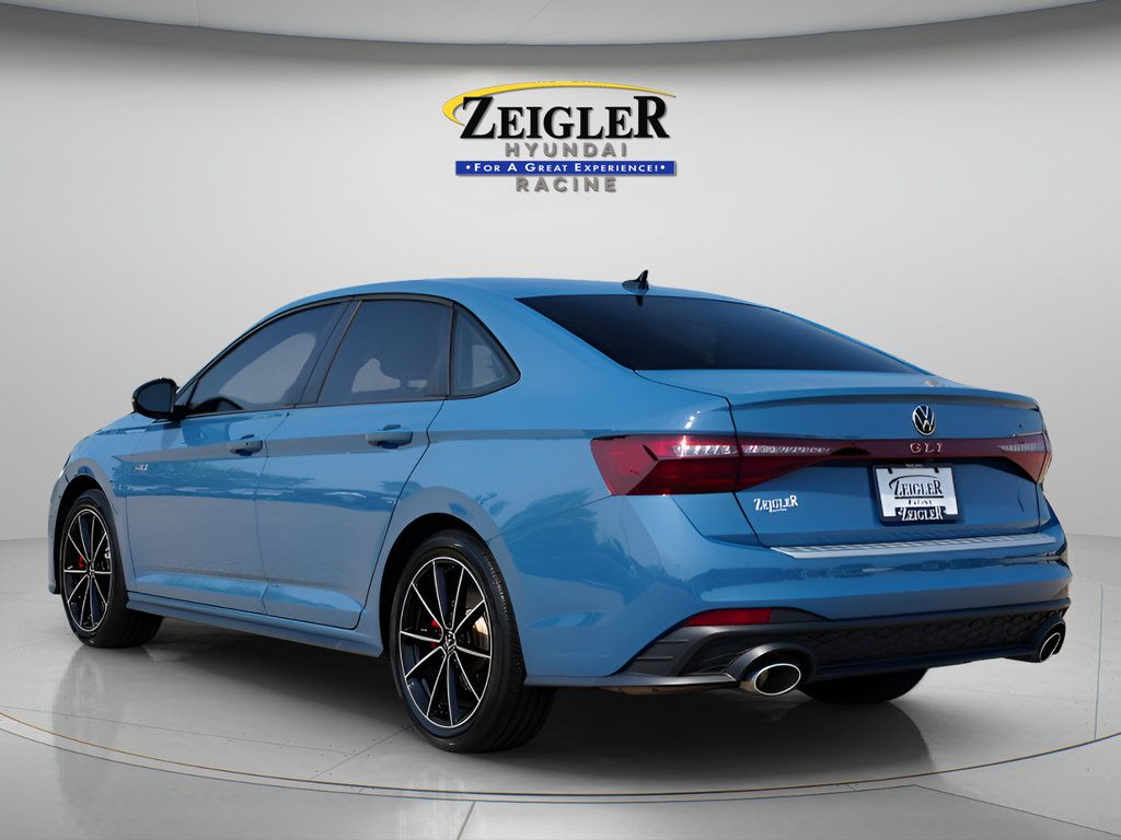 Used 2025 Volkswagen Jetta GLI Autobahn FWD image 5
