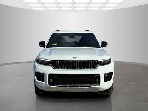 Used 2024 Jeep Grand Cherokee Overland w/ Trailer Tow Package image 2