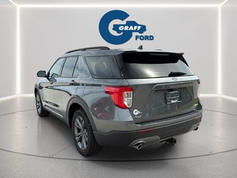 Used 2023 Ford Explorer XLT w/ Equipment Group 202A AWD/4WD image 10